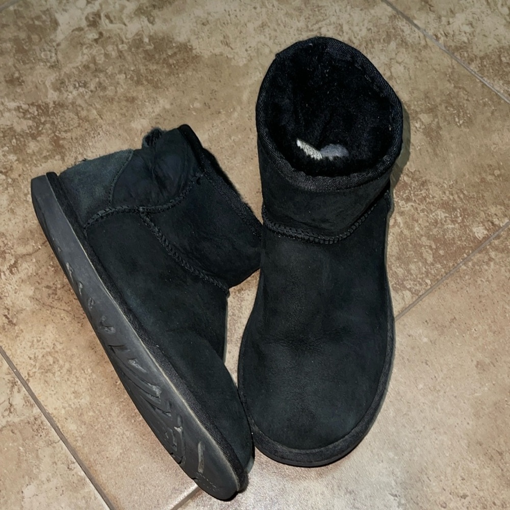 UGG Classic Mini Black Boots